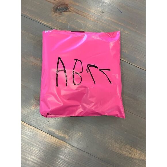 0-3 MONTH BABY BOY CLOTHING BUNDLE - Picture 3 of 3